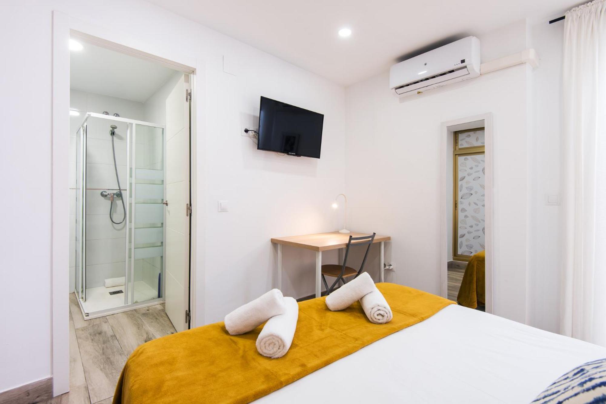 Apartment New Street Fantasy 2 Center