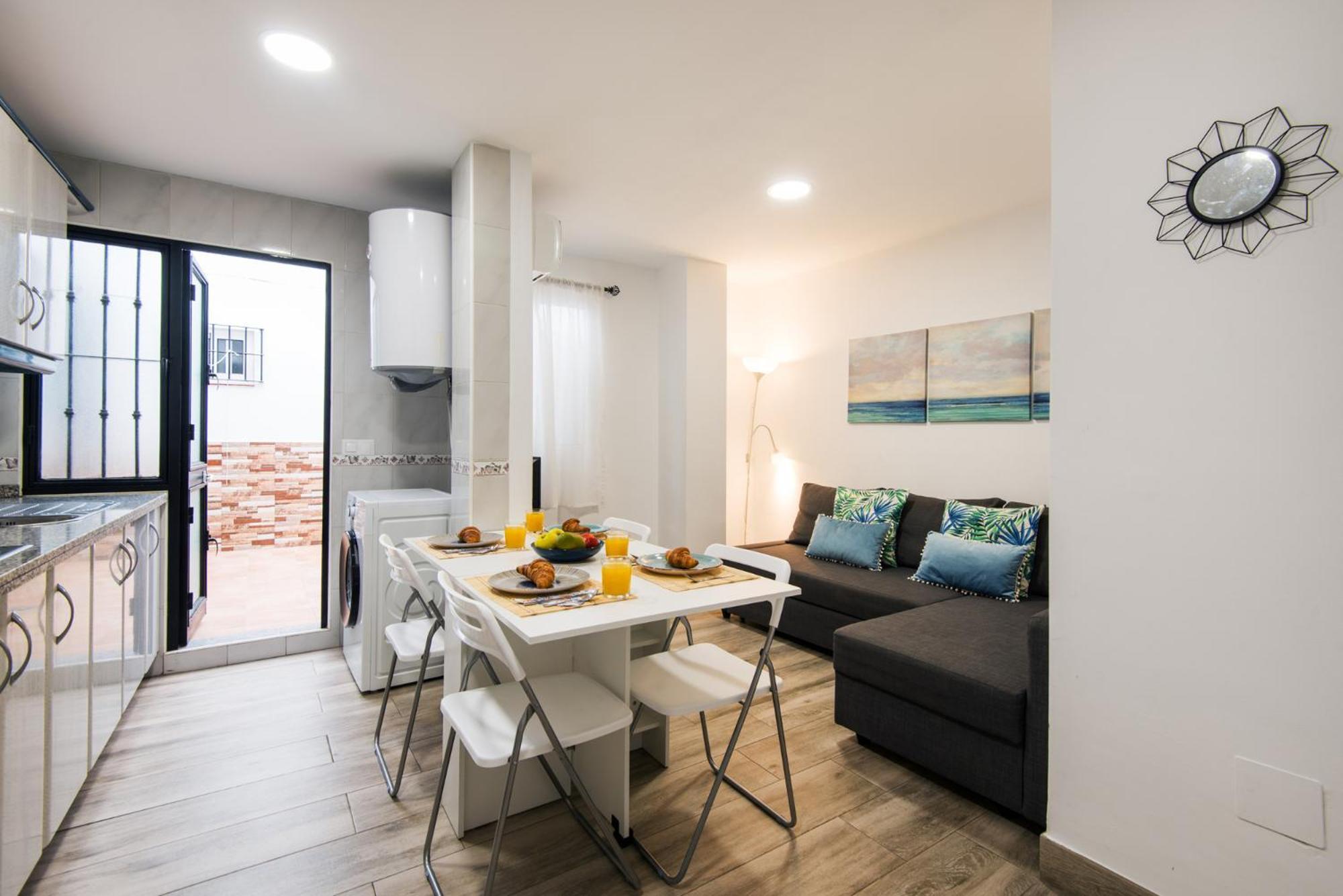 Apartment New Street Fantasy 2 Center